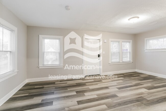 Photo - 2601 Westbrook Dr