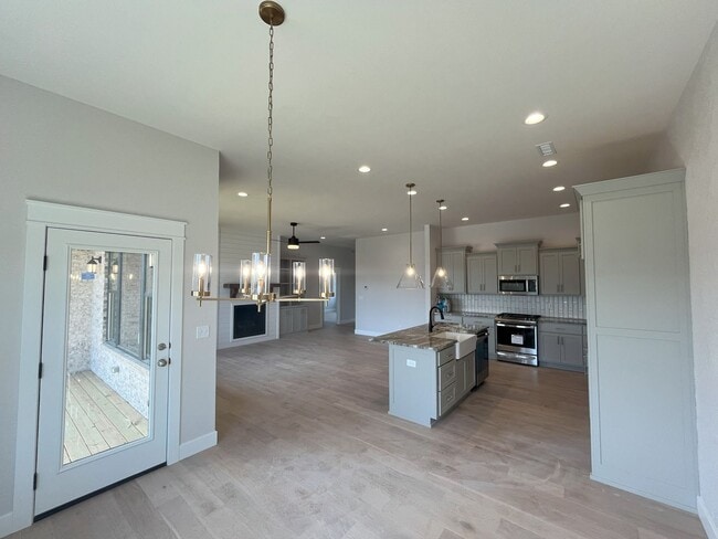 Photo - 1279 W Sage Ct