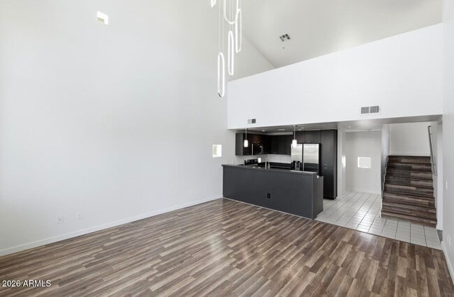 Photo - 1111 W University Dr