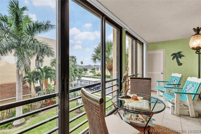 3392 NE Causeway Blvd Unidad 304