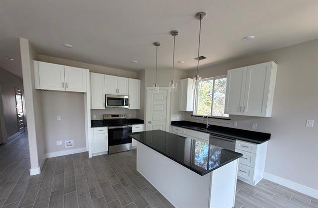 Photo - 5621 San Jacinto Dr