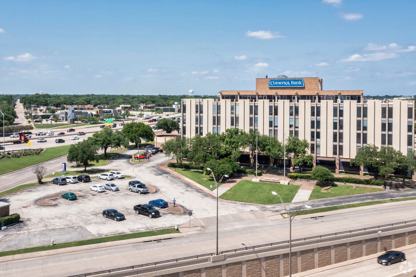 Serene Plaza Apartments - Serene Plaza Apartments