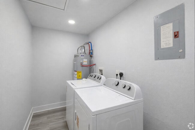 Photo - Meadowood Apartments