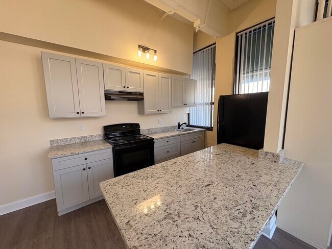 60 N Main St Unit 105