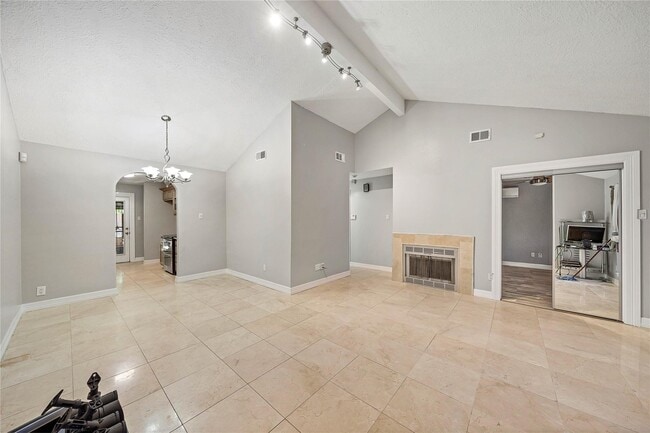 Photo - 3850 Westmeadow Dr