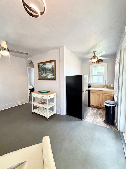 Photo - 416 Daytona St