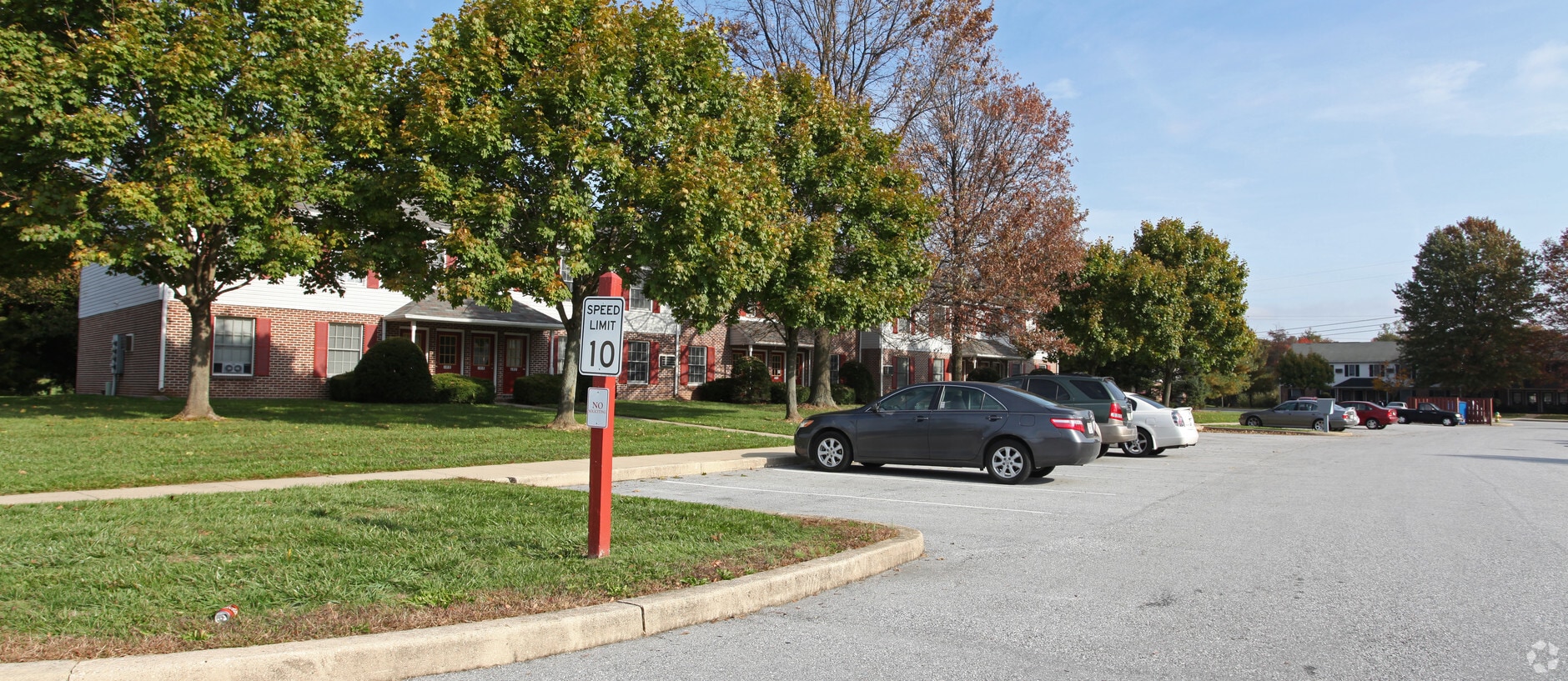 Turnquist Apartments - Turnquist Apartments