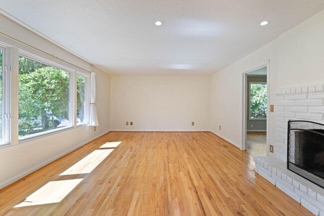 Photo - 13745 Cameo Ct Unit house