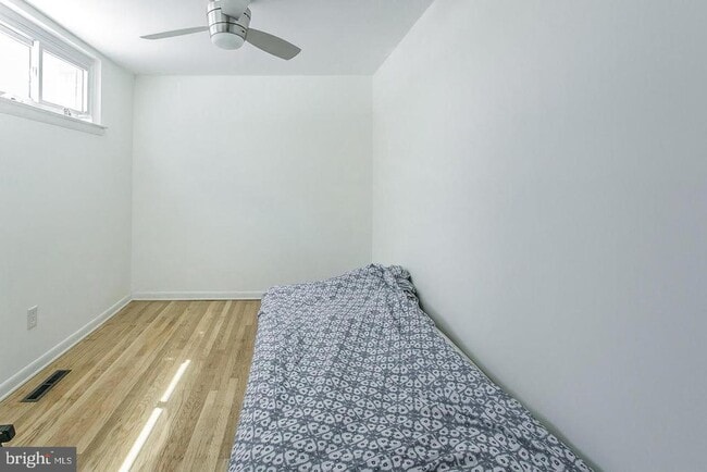 Photo - 962 Wedgewood Dr