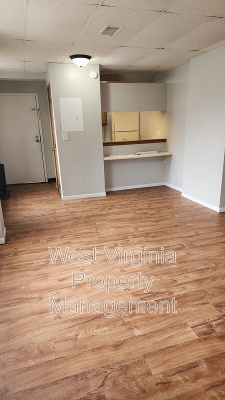 Photo - 200 W Main St Unit Apt. 204