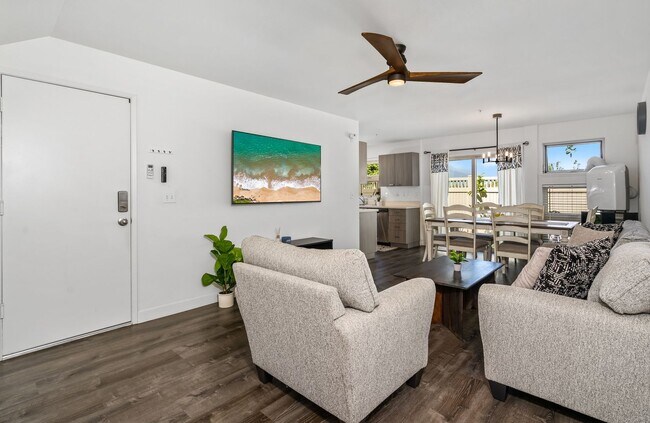 Photo - Fully Furnished Townhome with Garage, 3 bedroom/2.5 Bathroom at Kamalani Flats