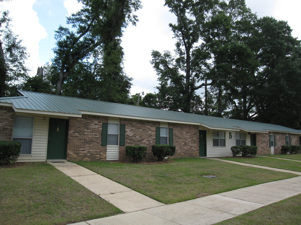 Robertsdale Villas - Robertsdale Villas Apartments