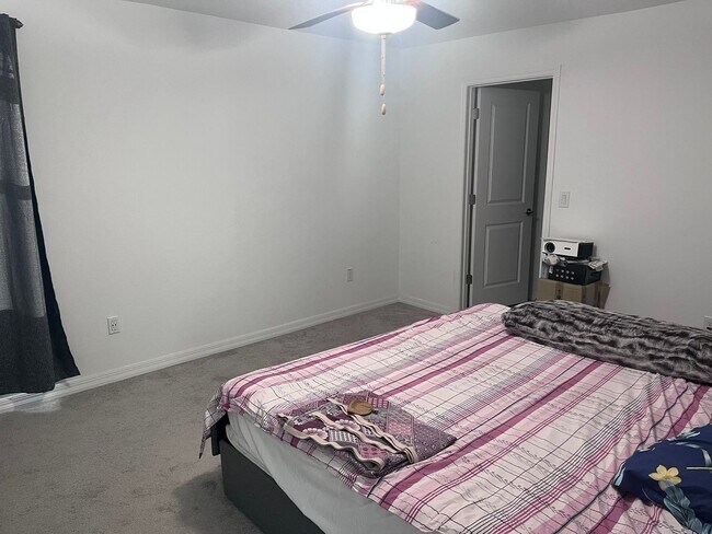 Photo - 6213 Back Forty Lp