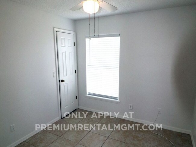 Photo - Corner of Curry Ford and Goldenrod 3 bedroom 2 baths and one car garage