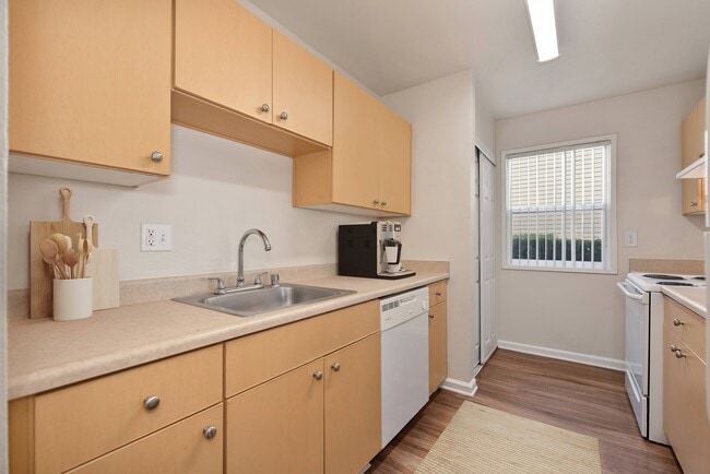 Vineyard Terrace Apartments