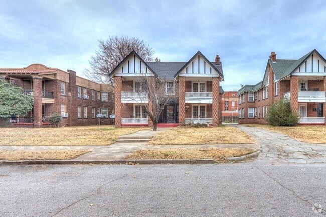 Building Photo - 1413 NW 17th St Rental