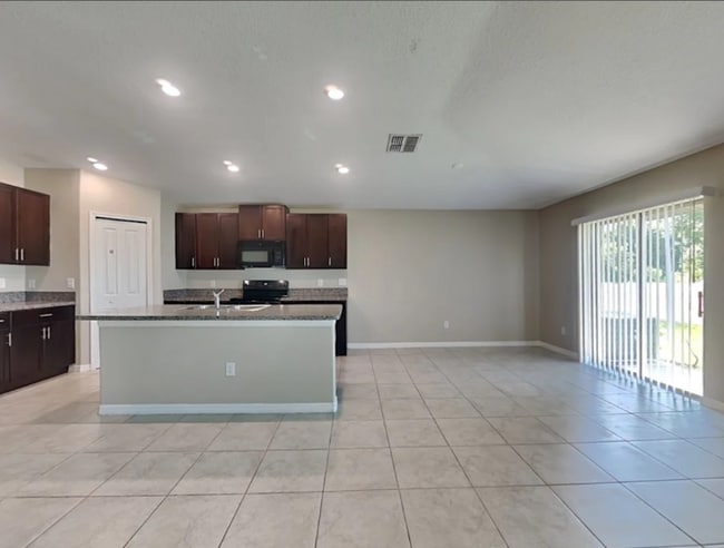 Photo - 1867 Crinkle Leaf Ct