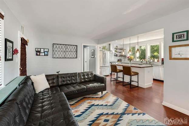 Photo - 230 Highland Dr