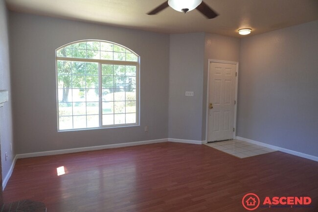 Photo - Beautiful home located in the Northwest!
