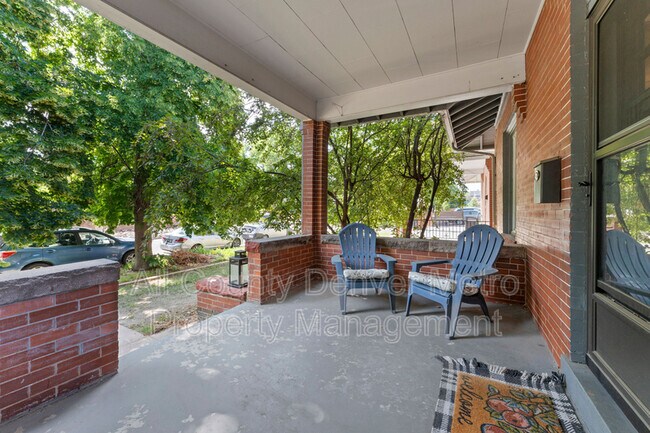 Photo - 1351 Garfield St