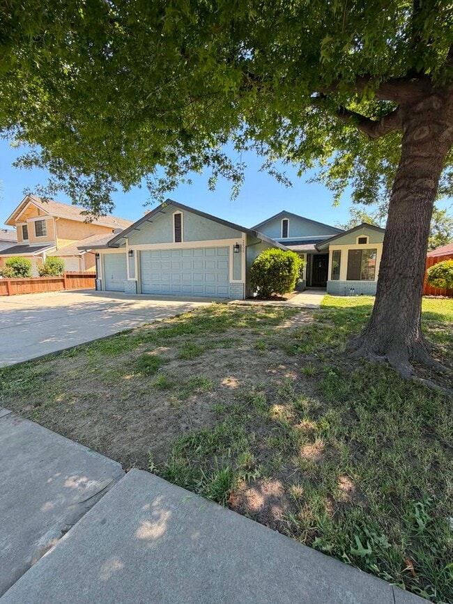 Photo - Beautifully Updated 3 Bedroom Home