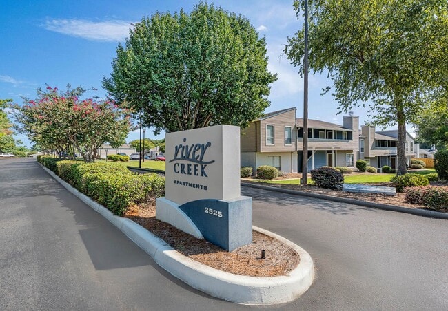 Rivercreek Apartments