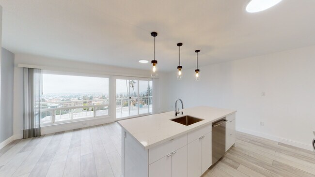 Photo - 1771 Highland Place