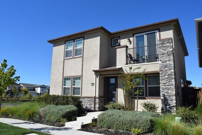 Building Photo - 2853 Honey Opal Ave