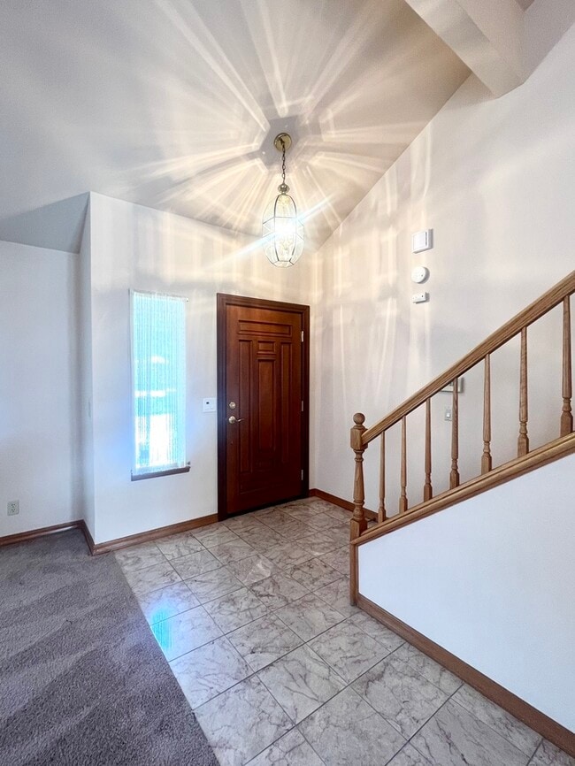 Photo - 1305 Manzano Way