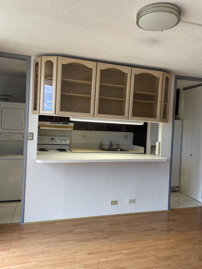 Photo - 1630 Liholiho St