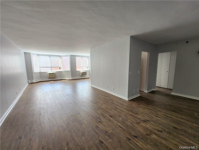 14 Nosband Ave Unit 1A