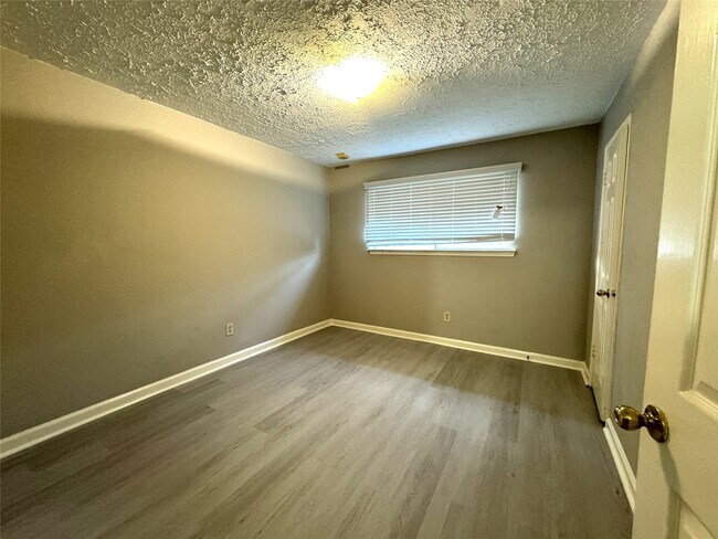 Photo - 11411 Graywood Dr