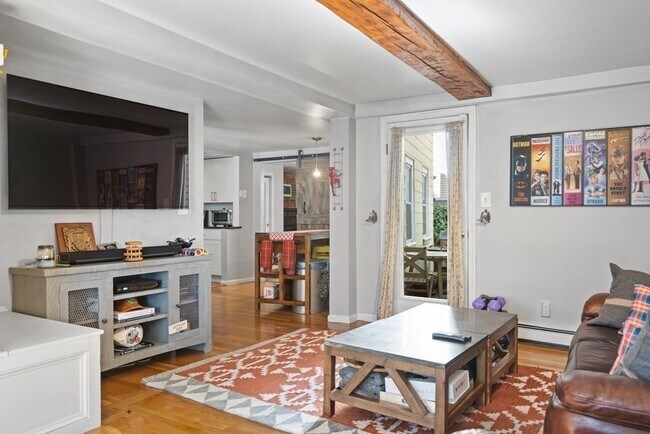 Photo - 40 Pleasant St Unit 1