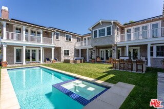 Building Photo - 550 San Juan Ct