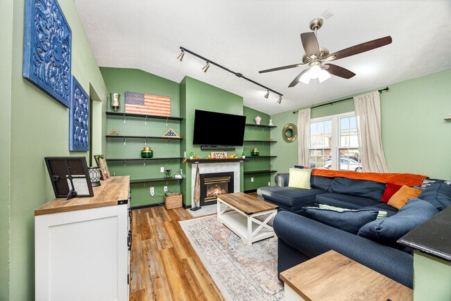 Photo - 3631 Mitten Dr