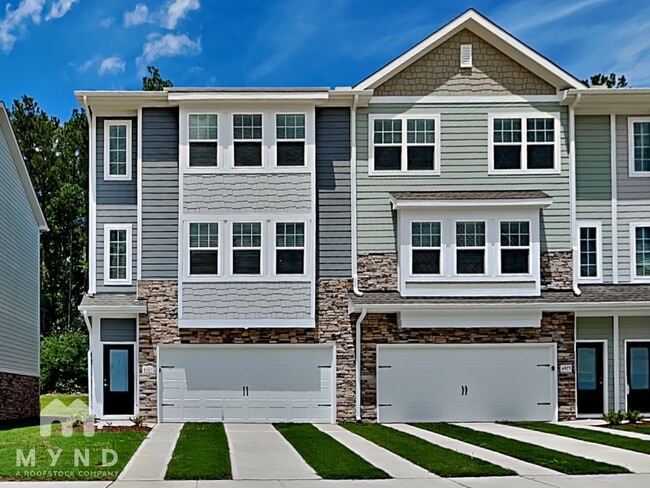 Building Photo - 6921 Woodland Stream Pl