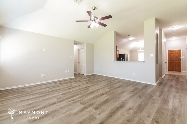 Photo - 1013 Bainbridge Ln