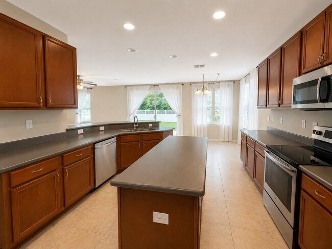 Photo - 136 Pine Arbor Cir