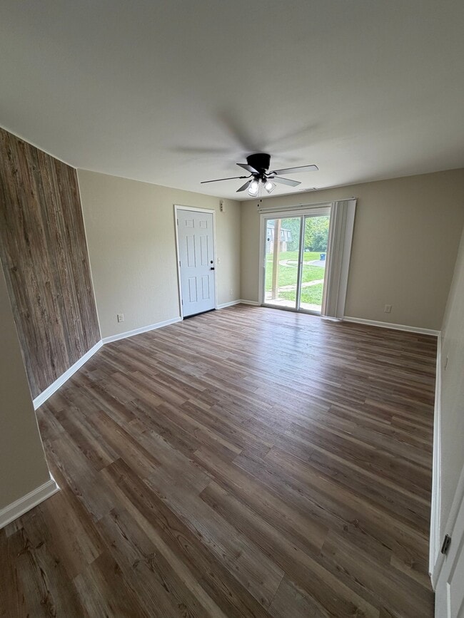 1332 Brooke Park Dr Unit 1