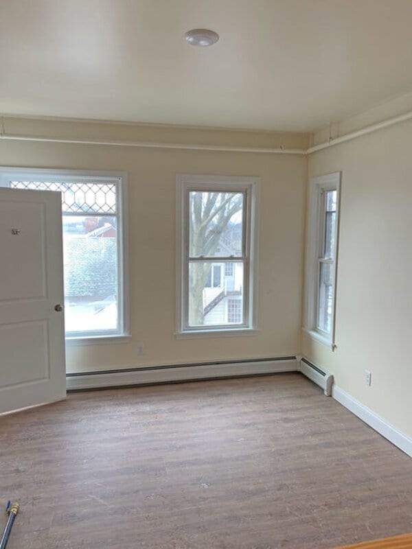 323 Pearl St Unit 12