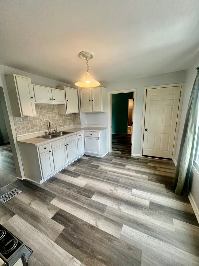 Photo - 5432 25th Ave Unidad Upper