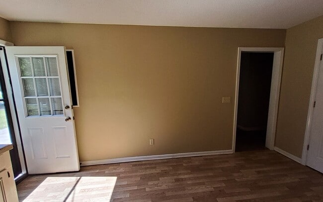 Photo - 3 Bedroom Home Near Sumter High