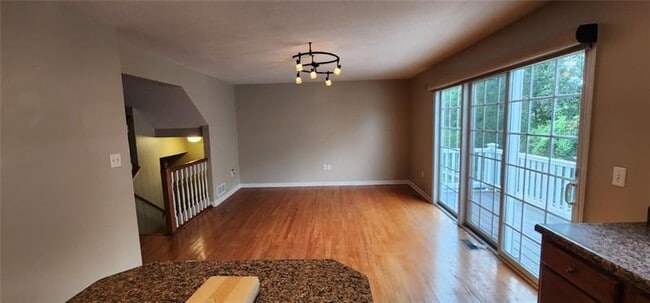 Photo - 246 Overlook Ct