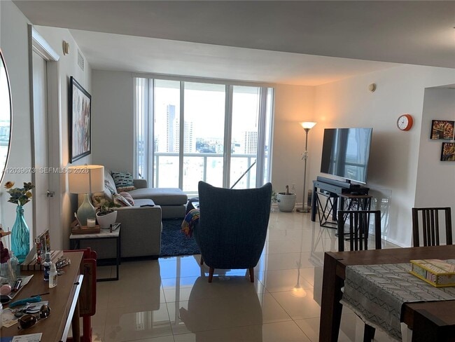 Building Photo - 50 Biscayne Blvd Unit 3001