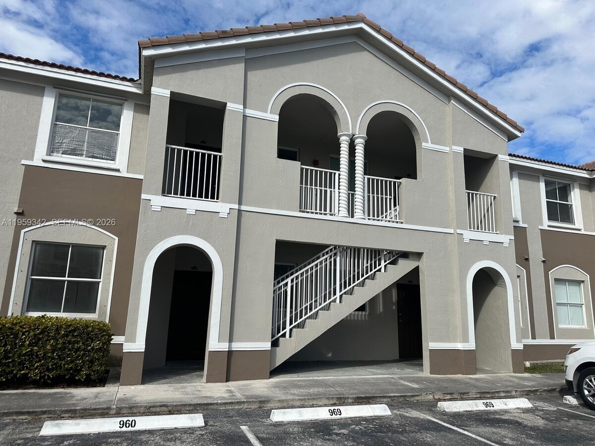 Photo - 1692 SE 29th Ct Unit 207