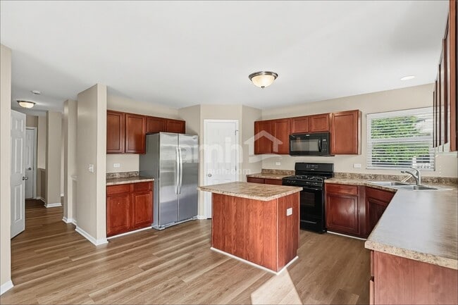 Photo - 6408 Roth Dr