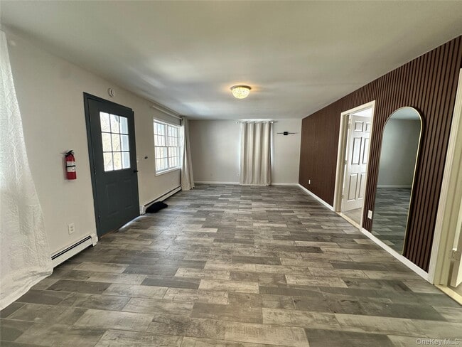 Photo - 1241 Ridgebury Rd