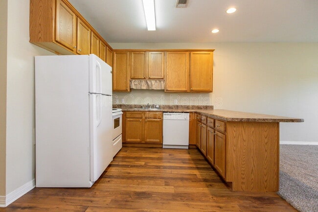 Photo - 2504 Gladiolus St Unit B