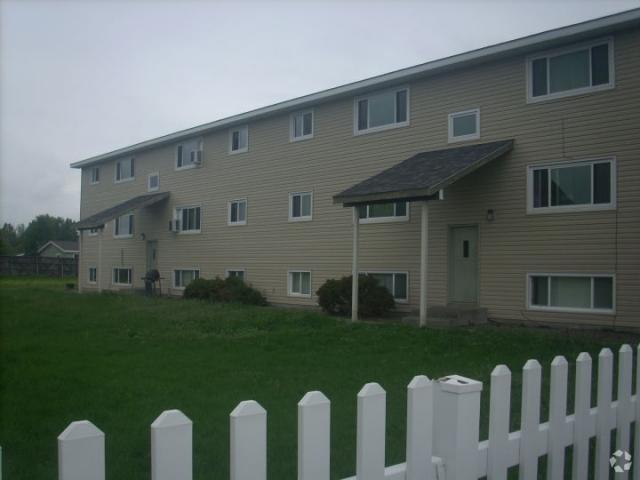 Building Photo - 2 bedroom in Billings MT 59105 Rental