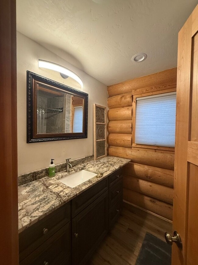 Photo - 1 bed, 1 bath Cabin with Acreage